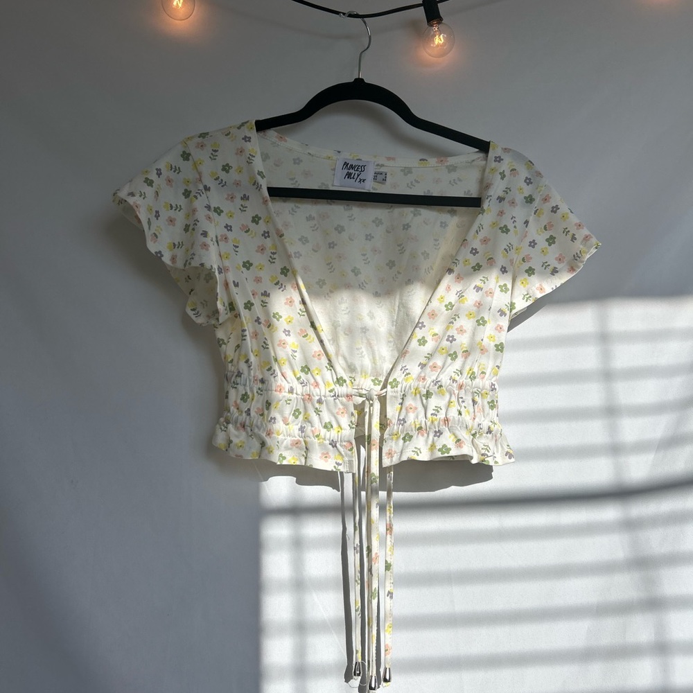 Princess Polly floral top with ties.